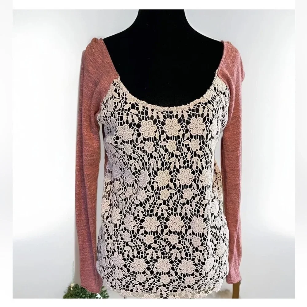 Free People Top M Daisy Lace Crochet Berry Purple Festival Concert Boho Cottage